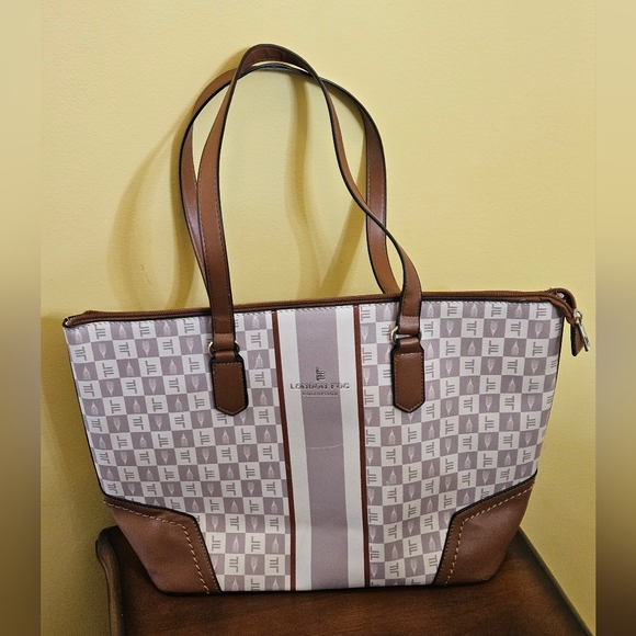 Large London Fog Tote - Picture 2 of 9